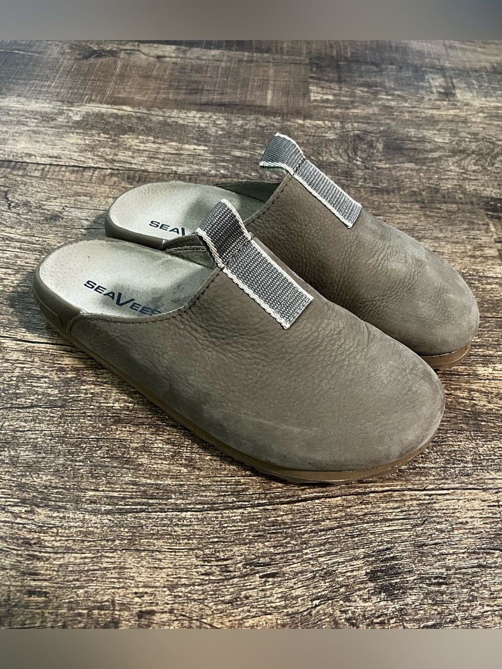 Seavees Tiburon Trekker